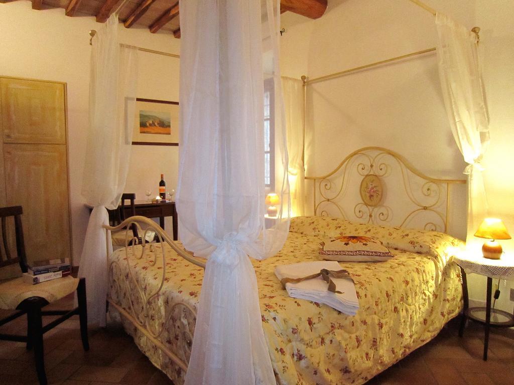 B&B Le Logge Di Sopra 아시아노 외부 사진