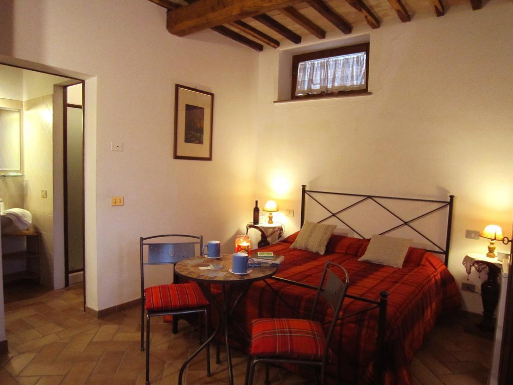 B&B Le Logge Di Sopra 아시아노 외부 사진